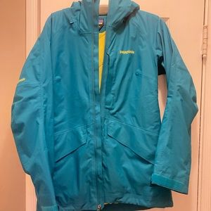 Patagonia Women’s Ski Refugitive Jacket (XS)